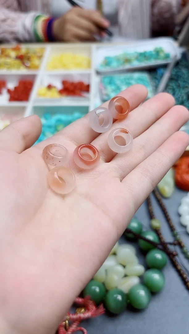 南红玛瑙配饰未镶嵌南红跑环配饰（内径8+）GW