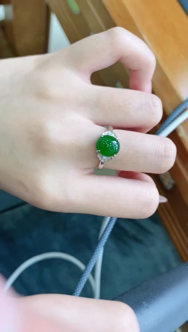 【闪购商品】翡翠戒指银S925镶嵌11111111