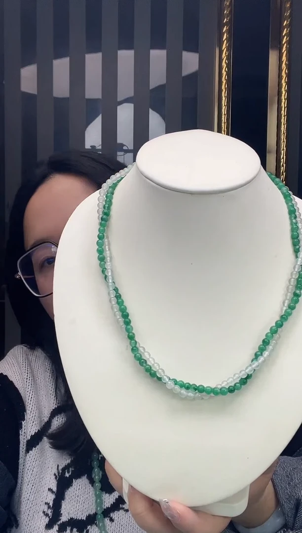 未镶嵌手镯石英质玉80