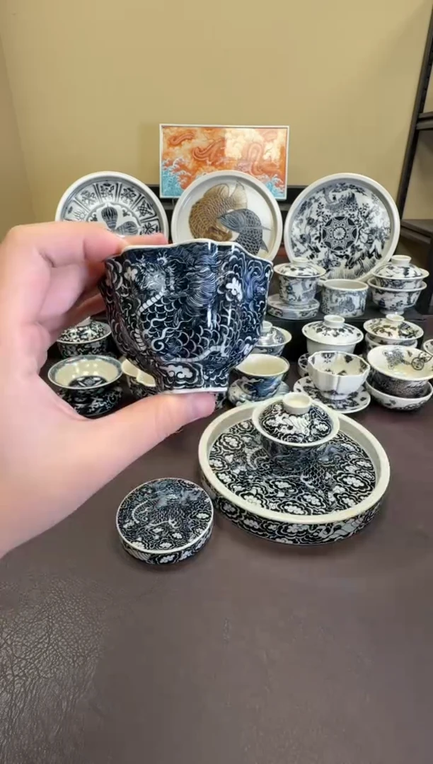 二号釉云墨麒麟六方杯