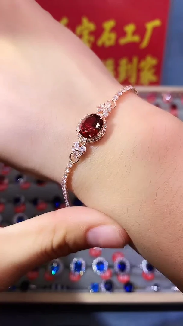 【闪购商品】石榴石手链银S925镶嵌1111