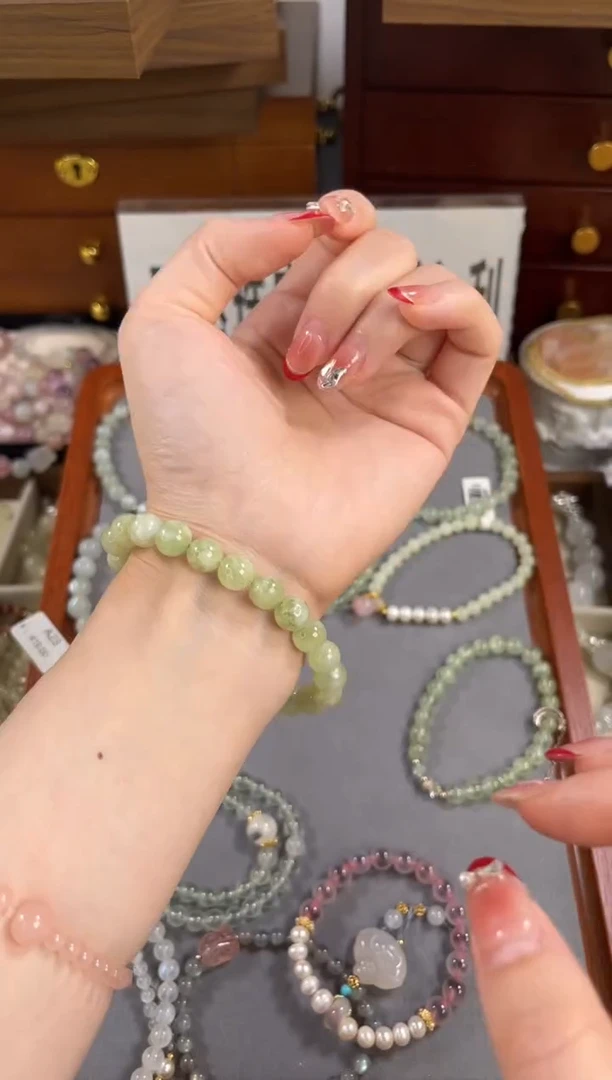 未镶嵌手串水晶