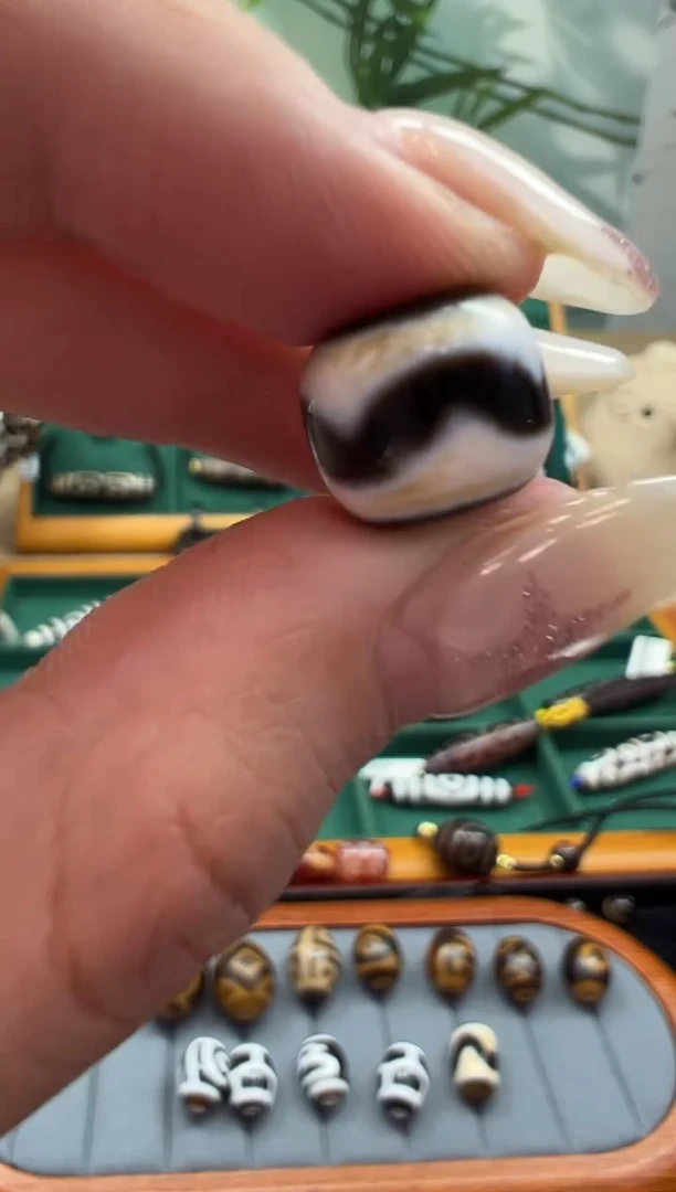 未镶嵌颈饰玛瑙/玉髓（覆膜）9.(微瑕随机发货)