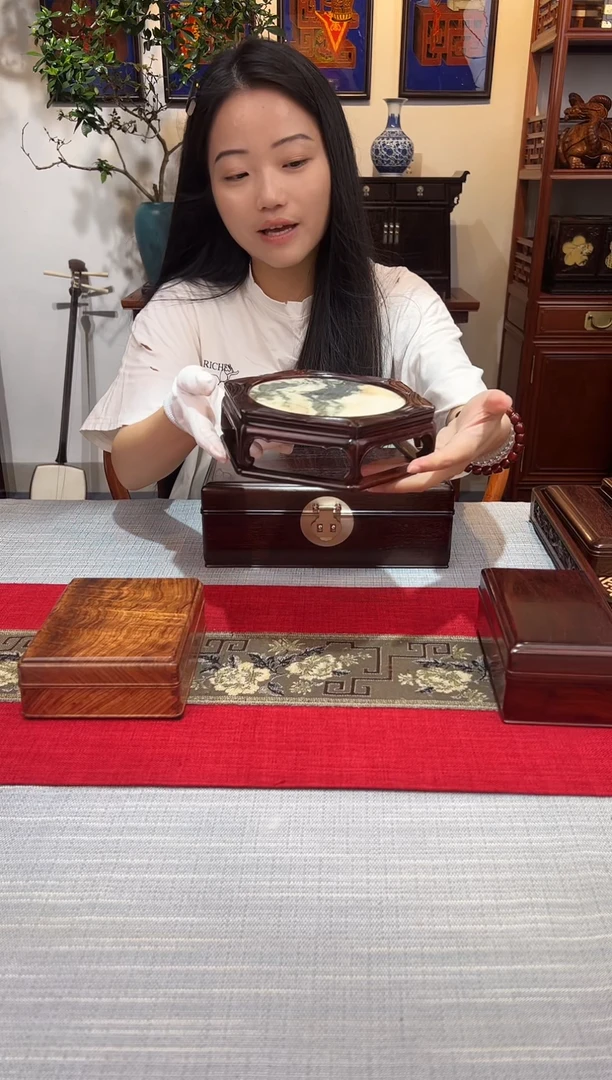 红酸枝木类成套家具云石底座