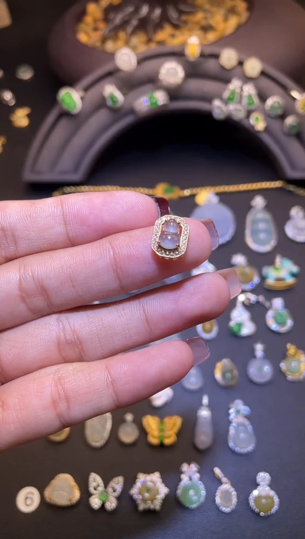 吊坠(不含链)银S925镶嵌翡翠1