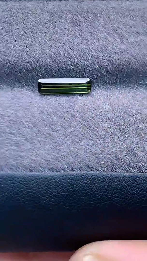 落实未镶嵌碧玺1.11克拉