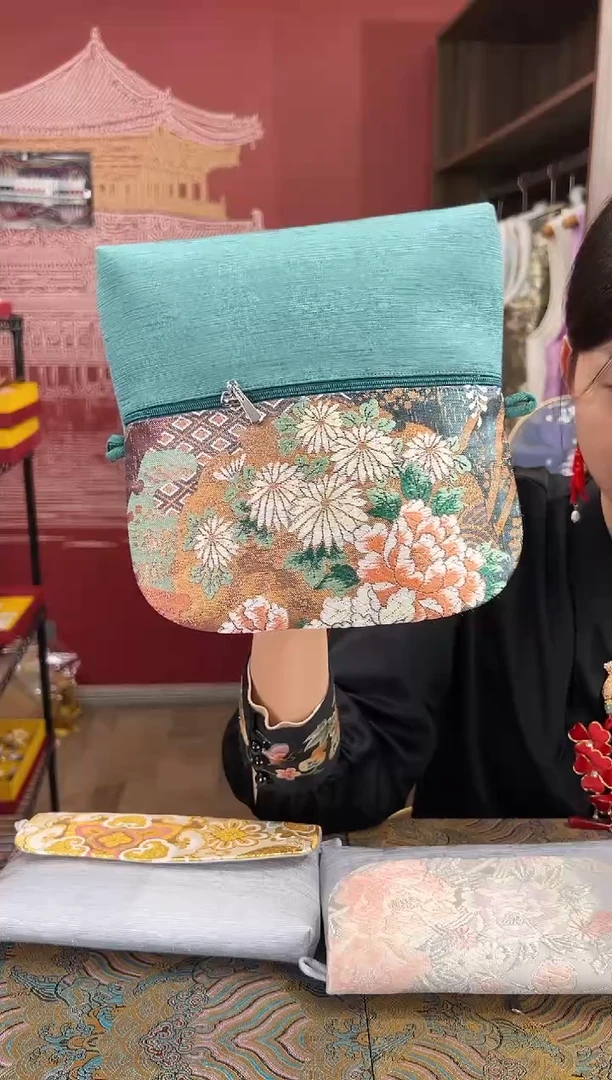【闪购商品】刺绣手工西阵制包包