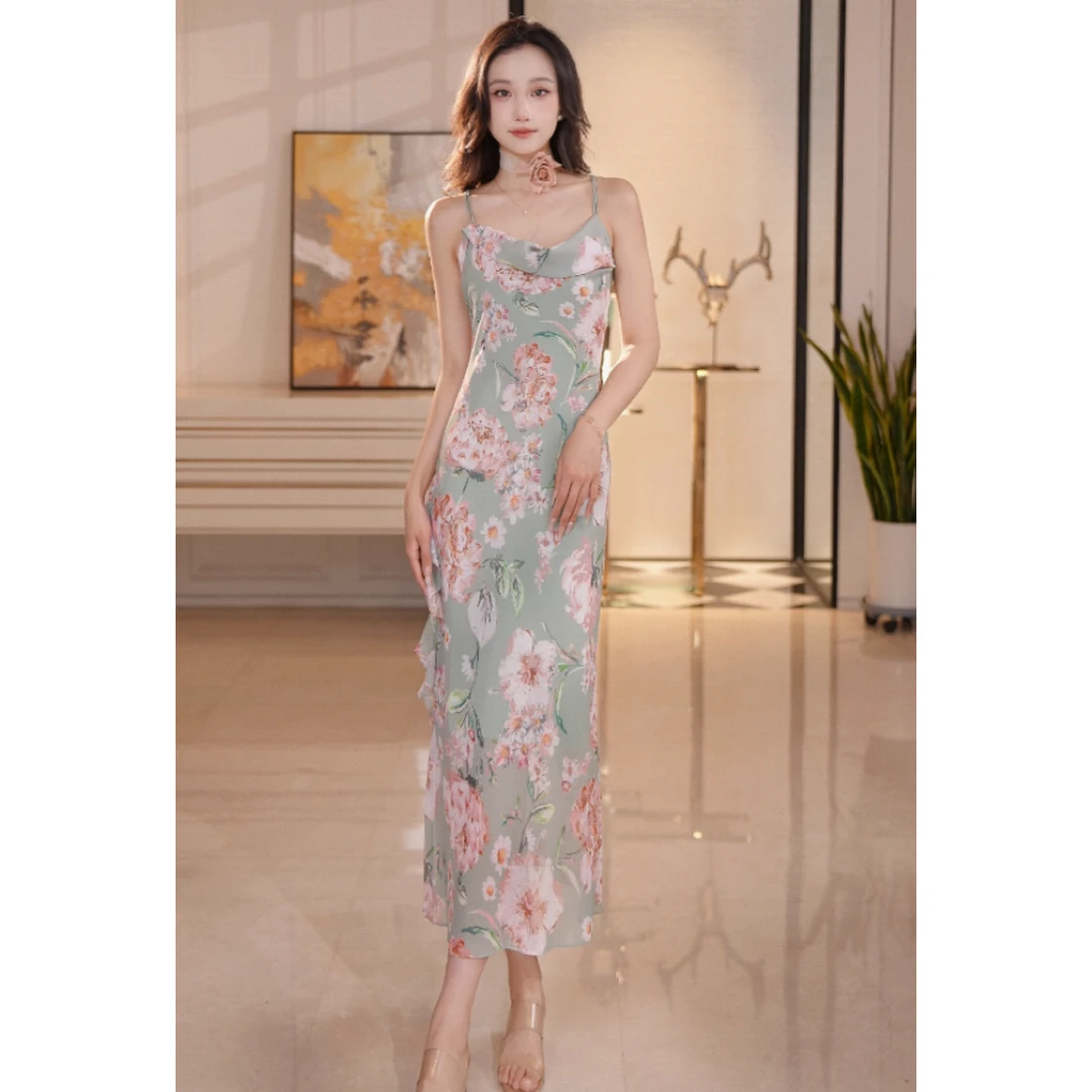 AMASS/阿玛施春夏新款气质优雅法式复古印花吊带长款连衣裙550045