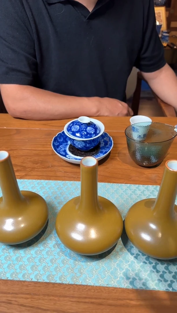 妙色 柴窑早期蒜头瓶