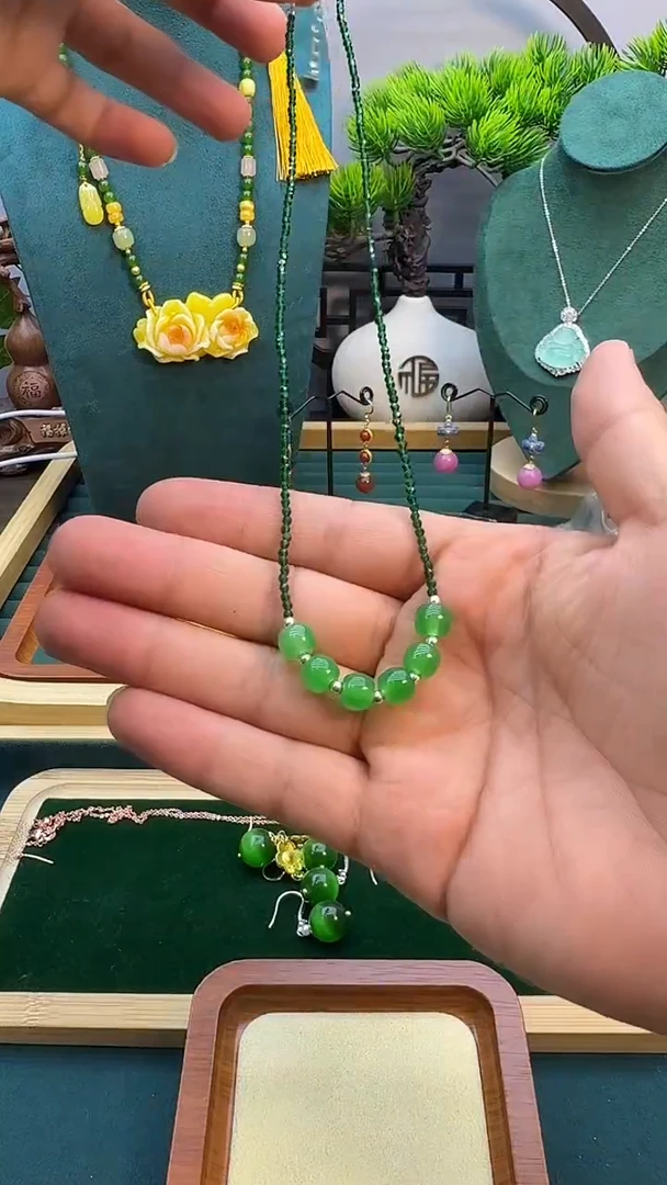 翡翠银S925镶嵌颈饰X39