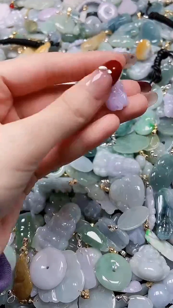 【闪购商品】翡翠颈饰未镶嵌闪购00005431