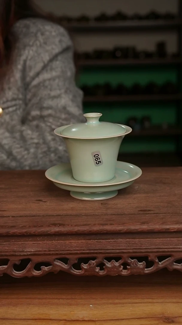 杯065号仿古三才高足马蹄盖碗微微不完美