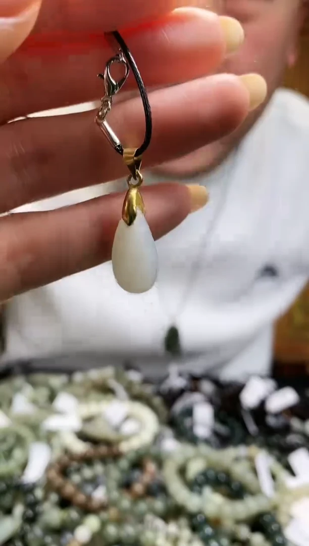 【闪购商品】和田玉颈饰未镶嵌多样性发货，拍一发一