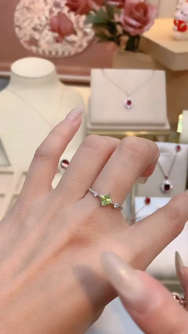 银S925镶嵌戒指橄榄石橄榄石