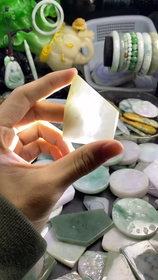 散珠翡翠A货翡翠10