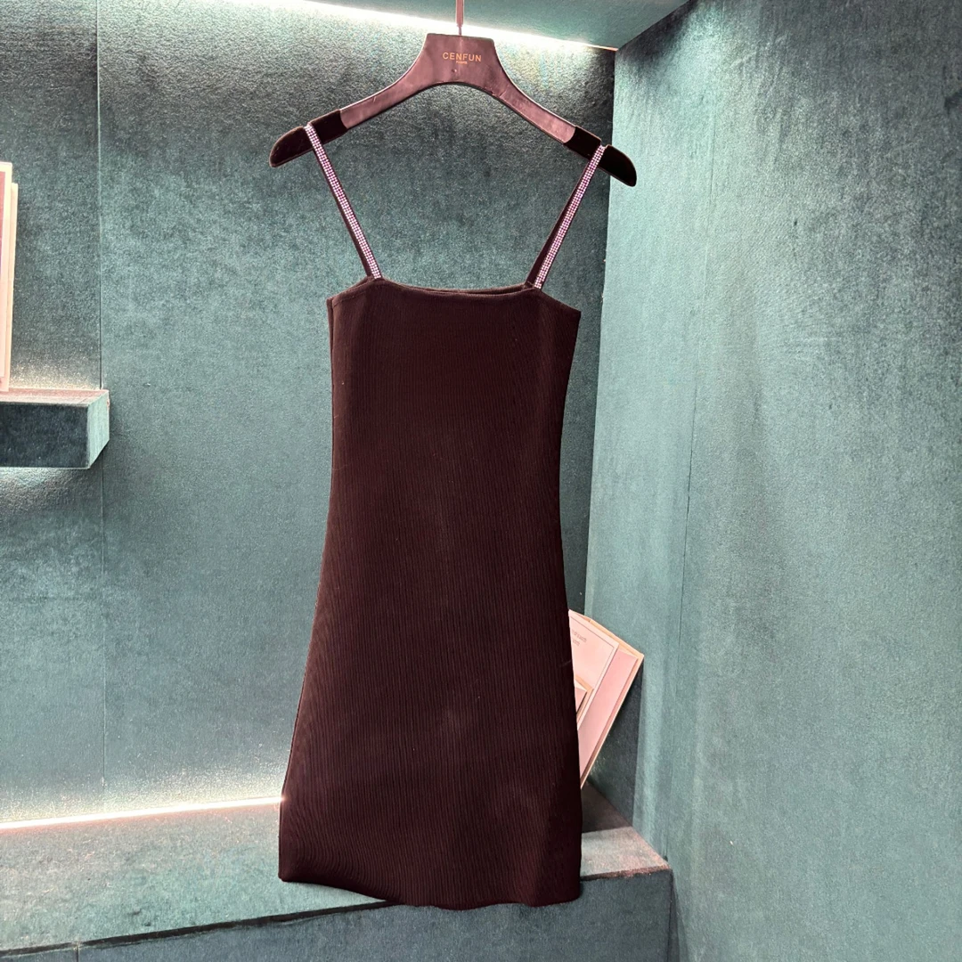 【CENFUN】欧美泫雅风吊带连衣裙女包臀裙E21111