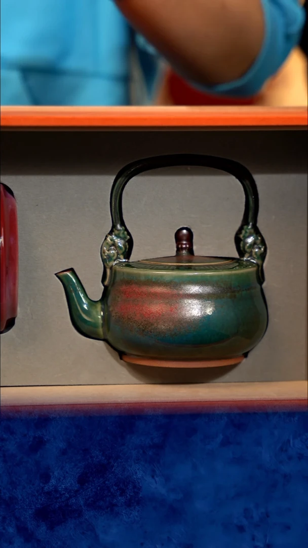 宜兴紫砂 紫砂茶壶  YLS13