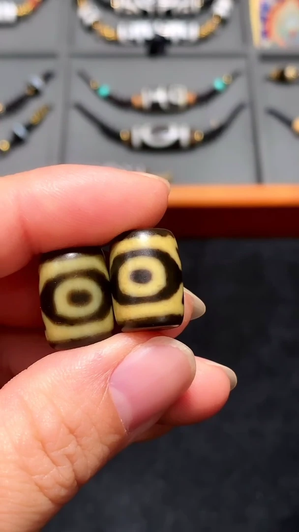 【闪购商品】柏香籽/百香籽吊坠金刚二眼镶嵌