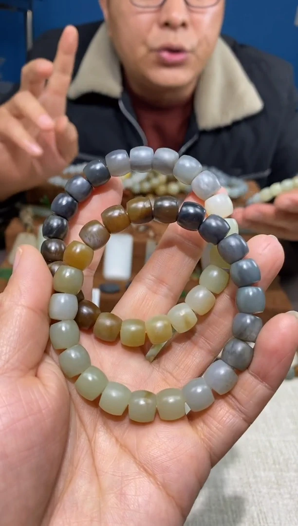 【闪购商品】和田玉手链未镶嵌颜色多样性发货拍一发一