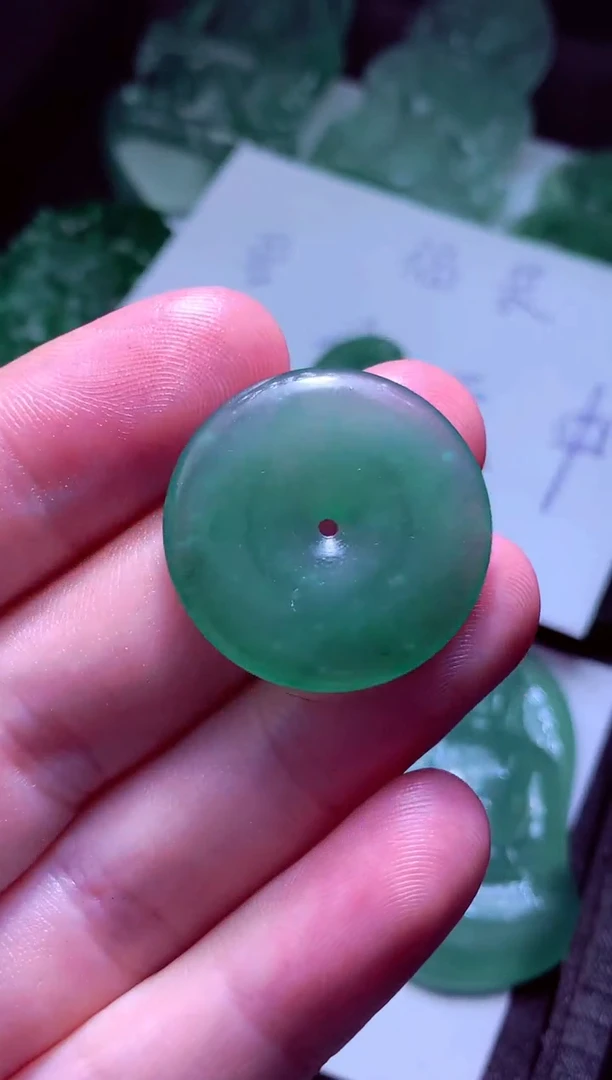 未镶嵌定制翡翠甜**选天然缅甸翡翠A货毛货吊坠