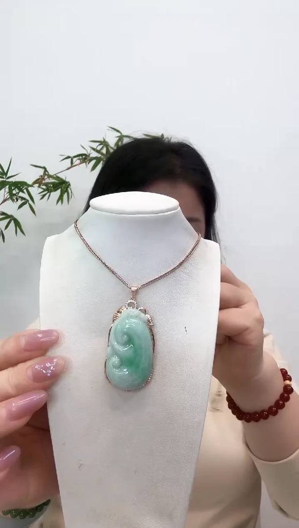 【闪购商品】翡翠吊坠(赠链)银S925镶嵌如意