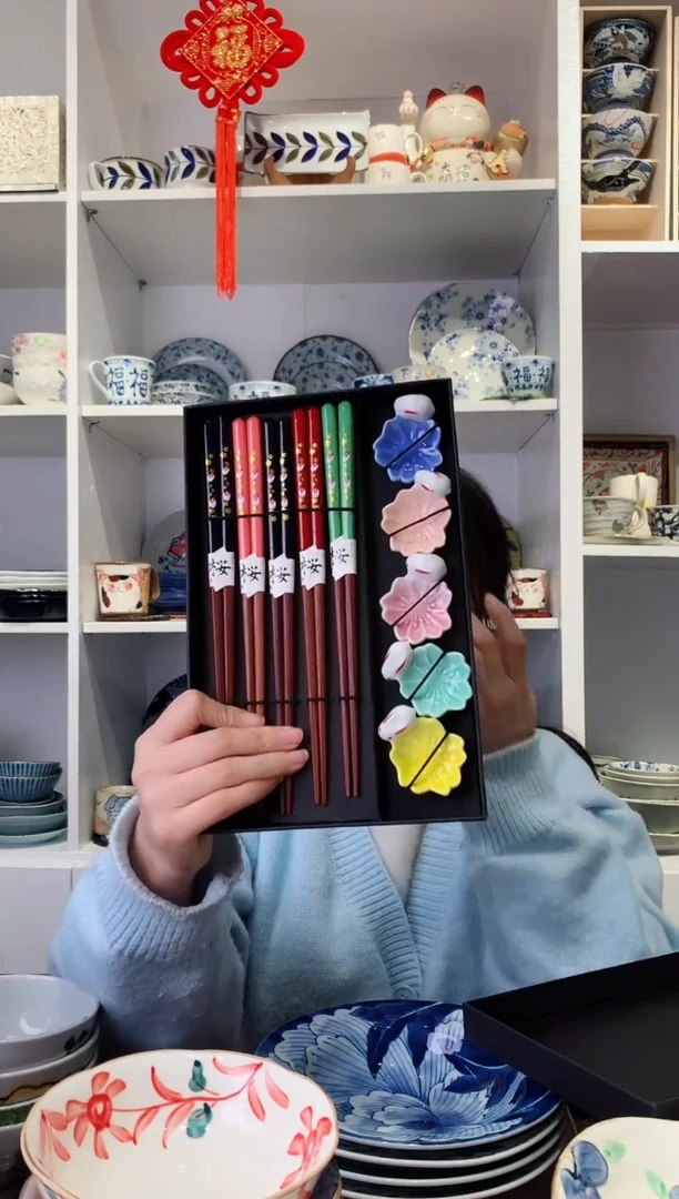 【闪购商品】钛合金日本进口纯实木兔子筷子礼盒装