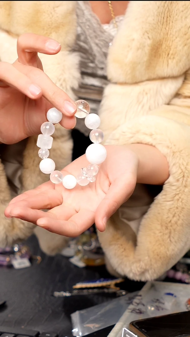 水晶摆件未镶嵌77