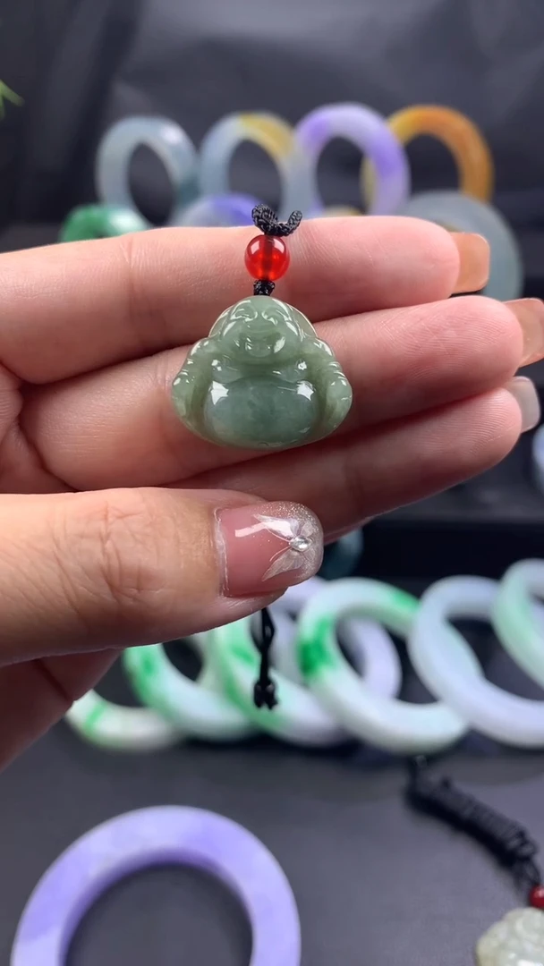 颈饰未镶嵌翡翠天然翡翠佛公多样性发货
