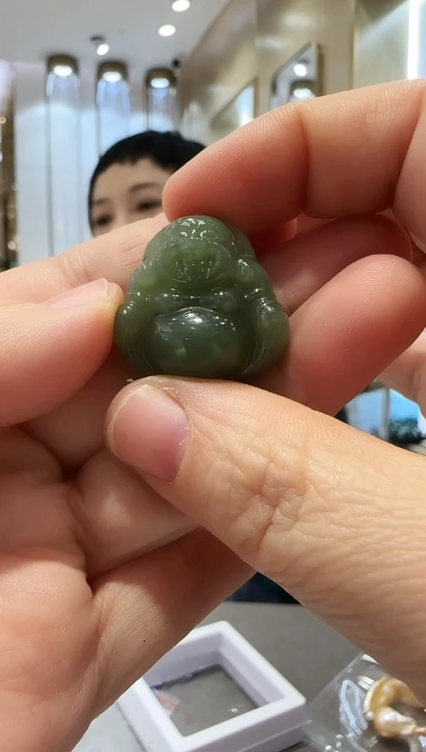 颈饰未镶嵌和田玉【128】