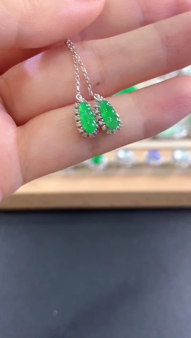 18K金镶嵌翡翠耳饰b196多样性一件发