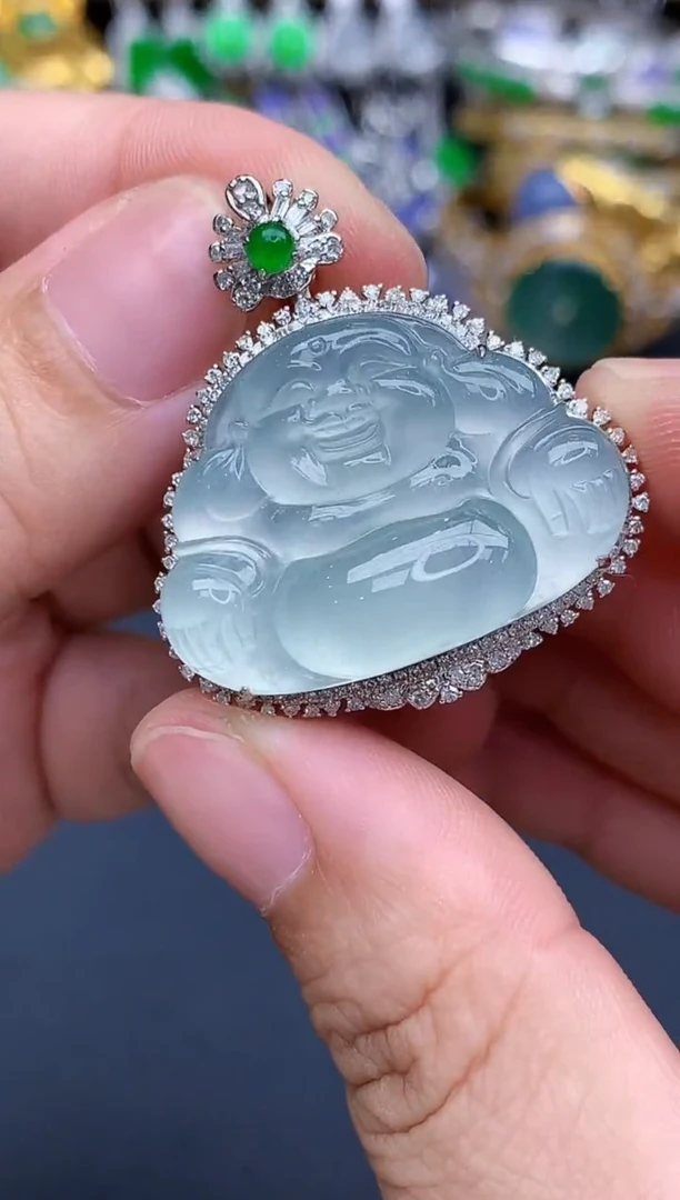 颈饰18K金镶嵌翡翠273-春日珠宝