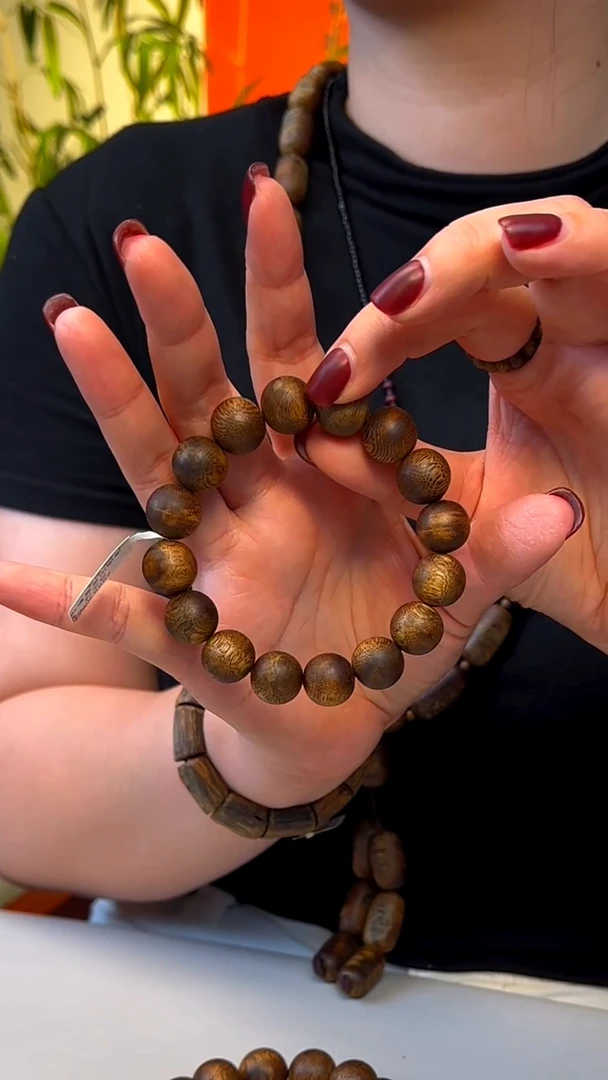 沉香手串海南尖峰岭老白棋1.6孤品收藏级