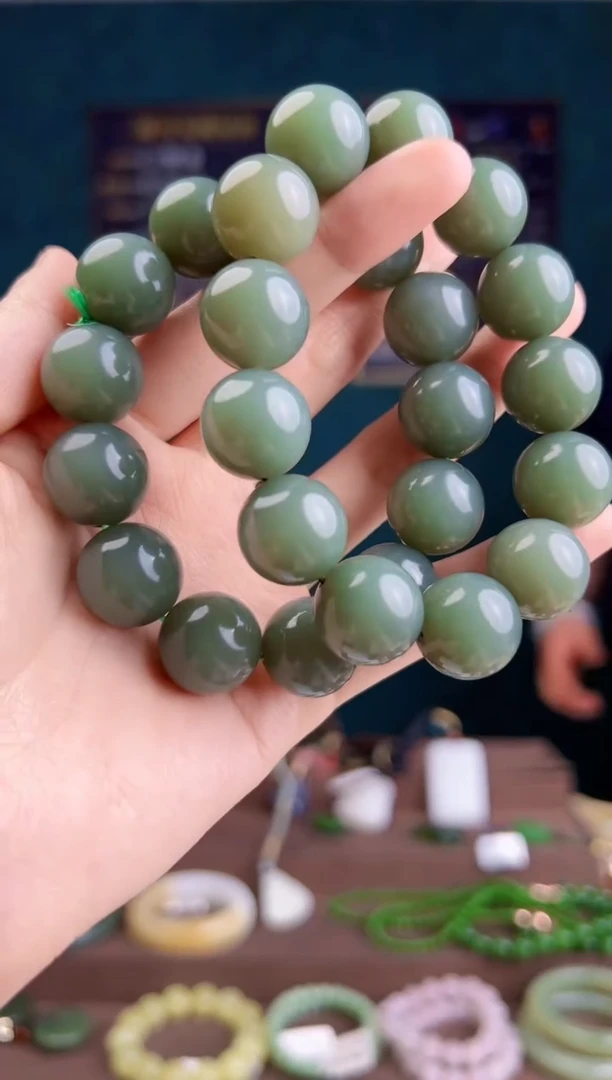 和田玉未镶嵌颈饰多样性发货 拍一单发一个