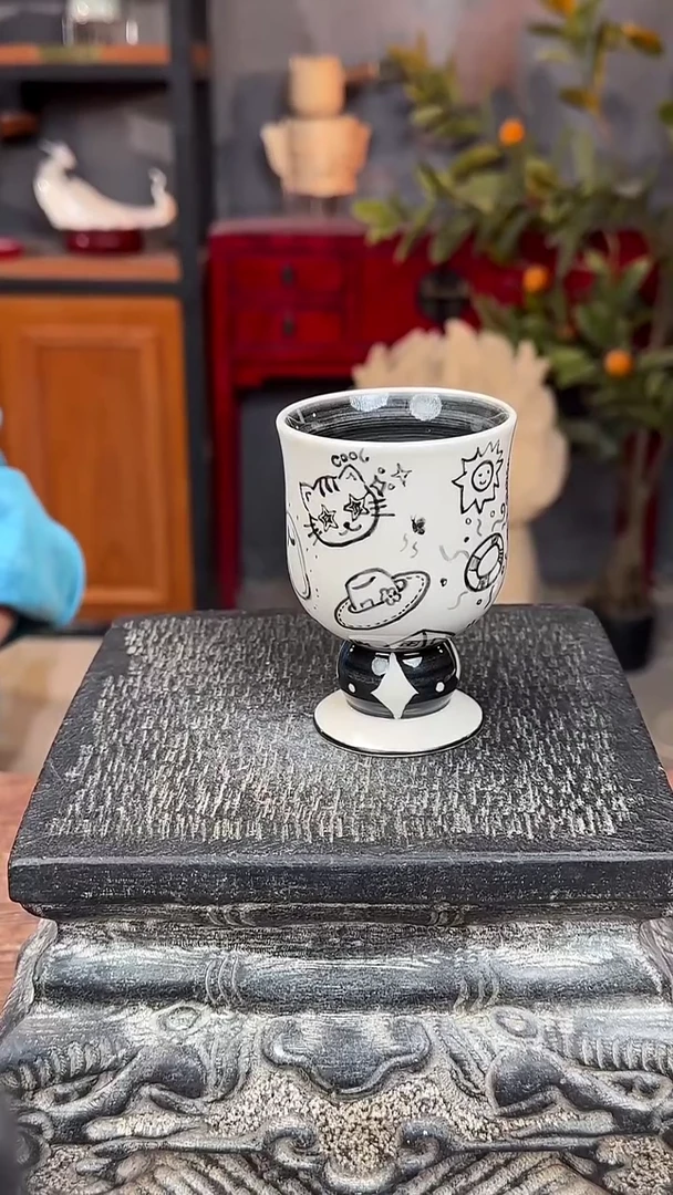 【闪购商品】摆件手工釉下彩高足杯