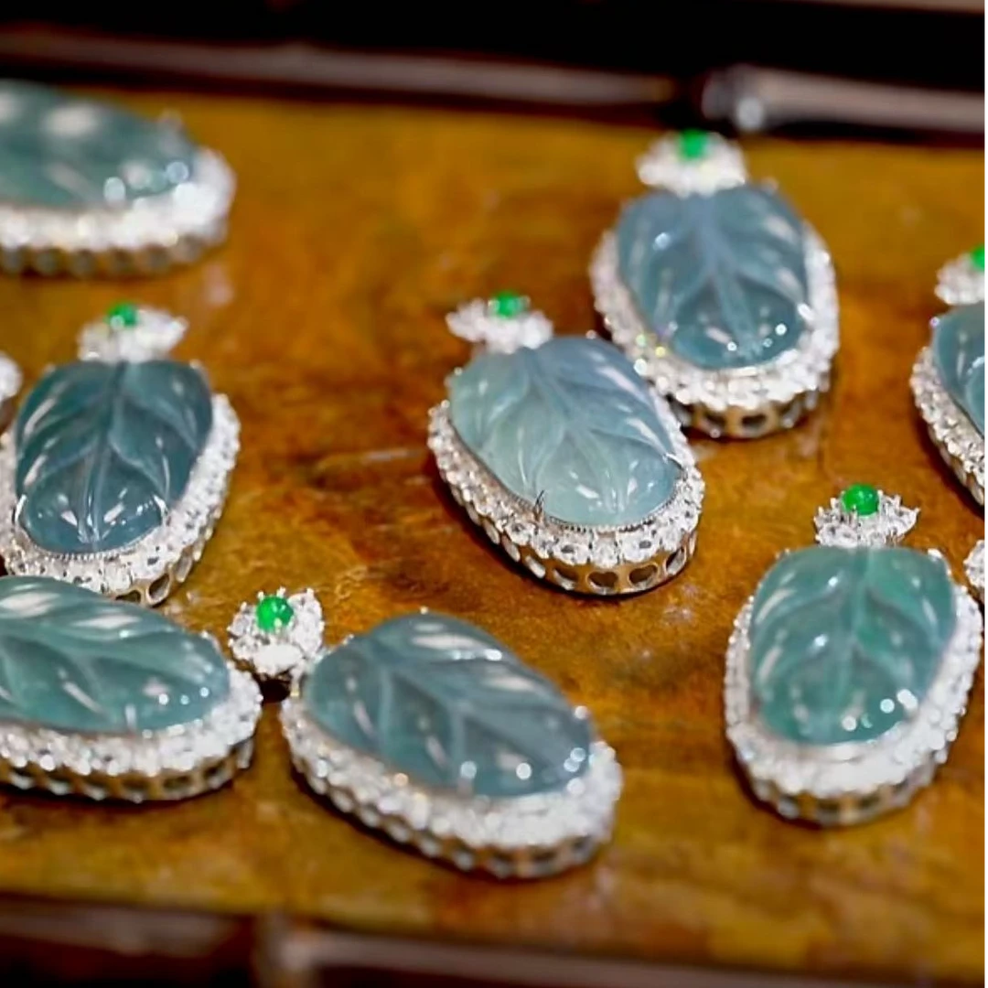 【逍遥】天然A货翡翠叶子吊坠*526/0245/多样性发/1件