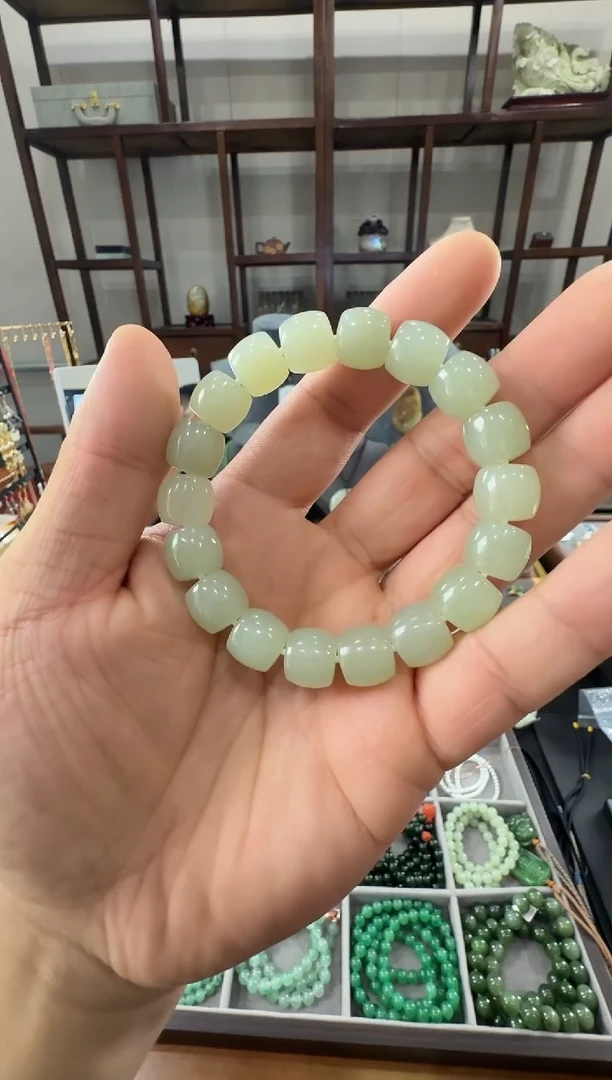未镶嵌手串和田玉手串