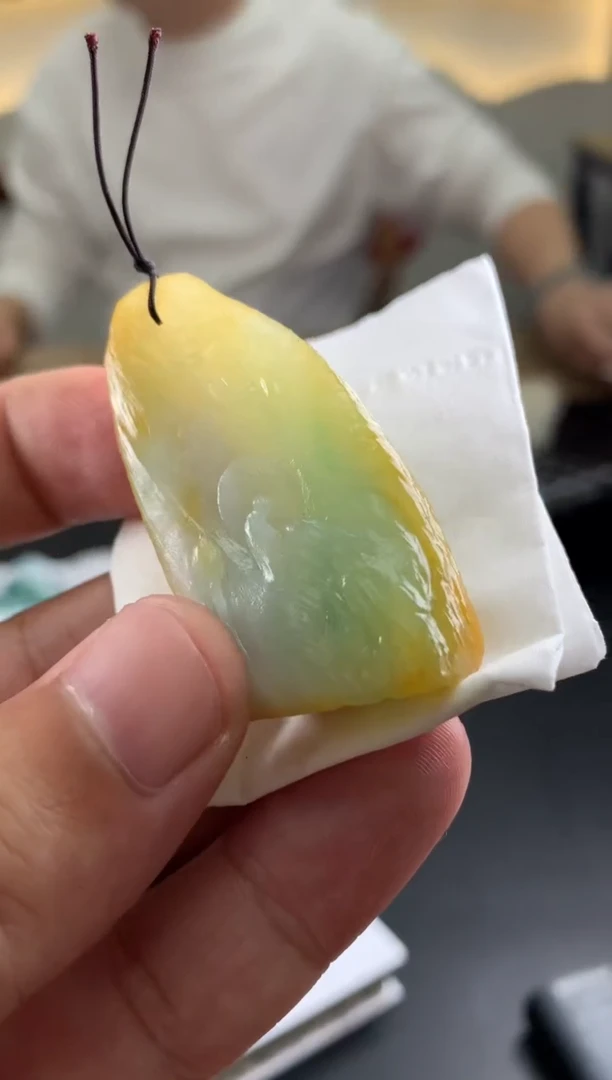 【闪购商品】定制翡翠未镶嵌翡翠