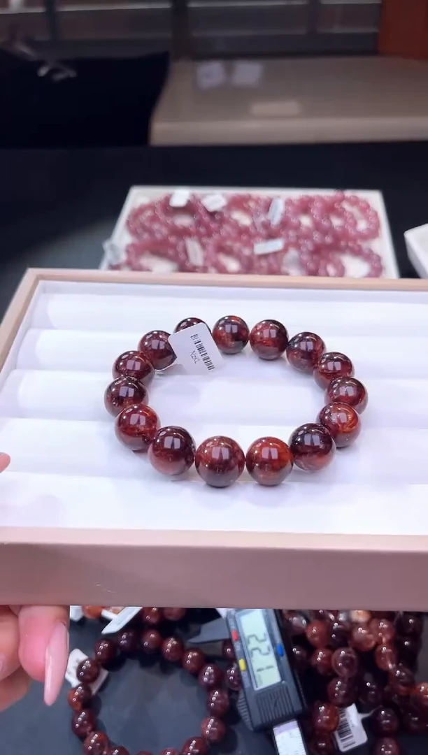 /未镶嵌水晶多样性发一牛血红胶花15mm