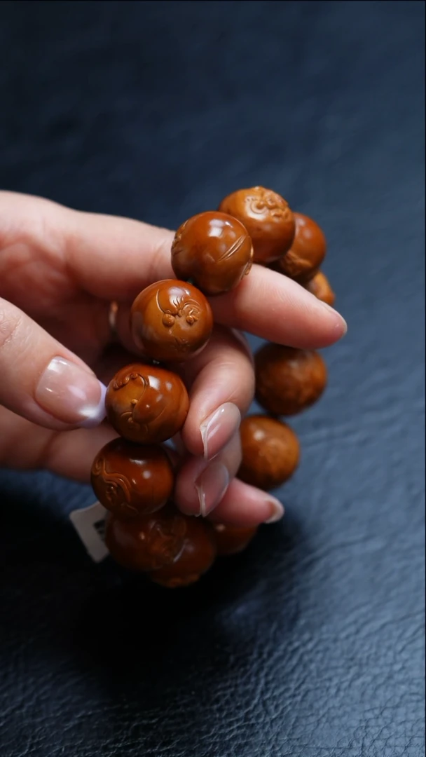 橄榄核吊坠苏工橄榄核