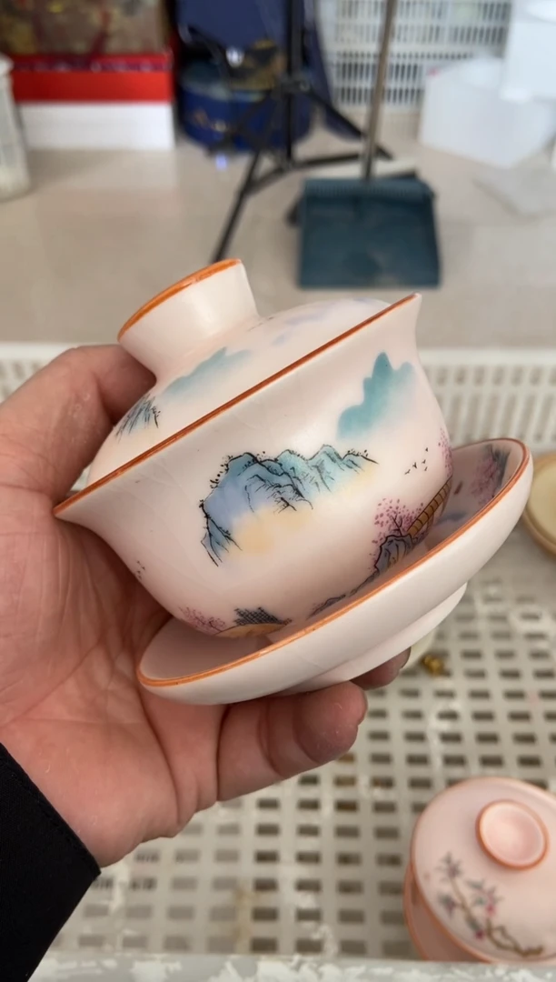 无运费险有瑕疵的摄影的产品有使用过的痕迹有点脏介意勿拍