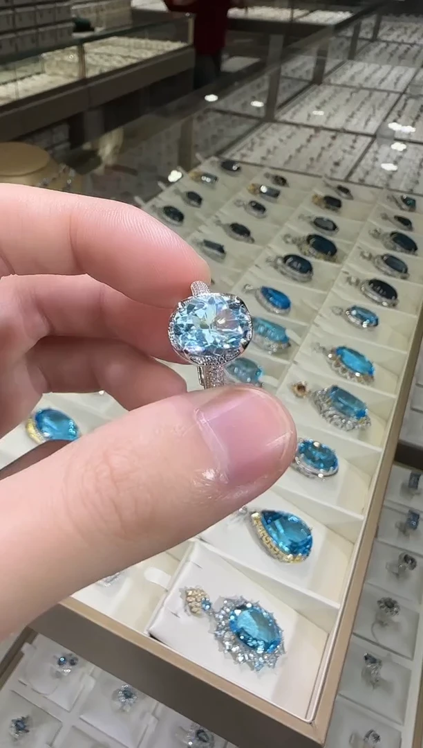 银S925镶嵌戒指托帕石9*11mm戒指简约款