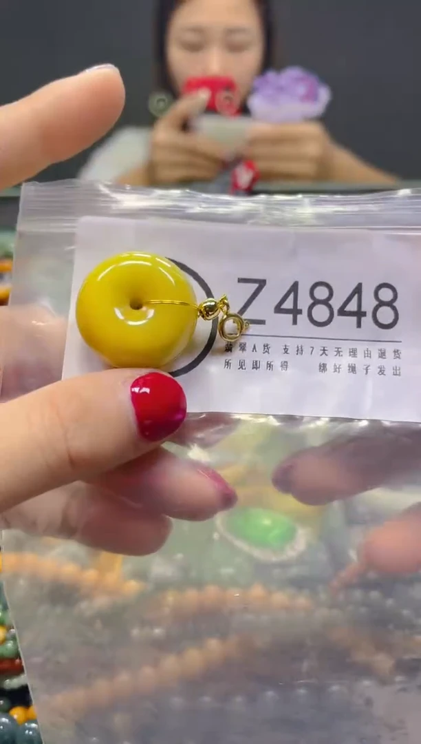 颈饰未镶嵌翡翠/Z/翡翠A货，一件也是批发价