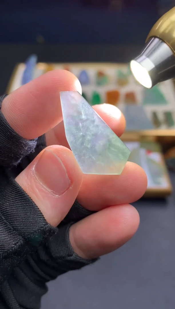 【闪购商品】定制翡翠未镶嵌