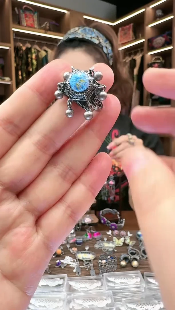 【闪购商品】织绣259黔东南苗族刺绣