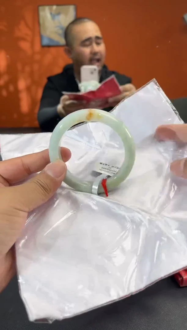 未镶嵌手镯翡翠56
