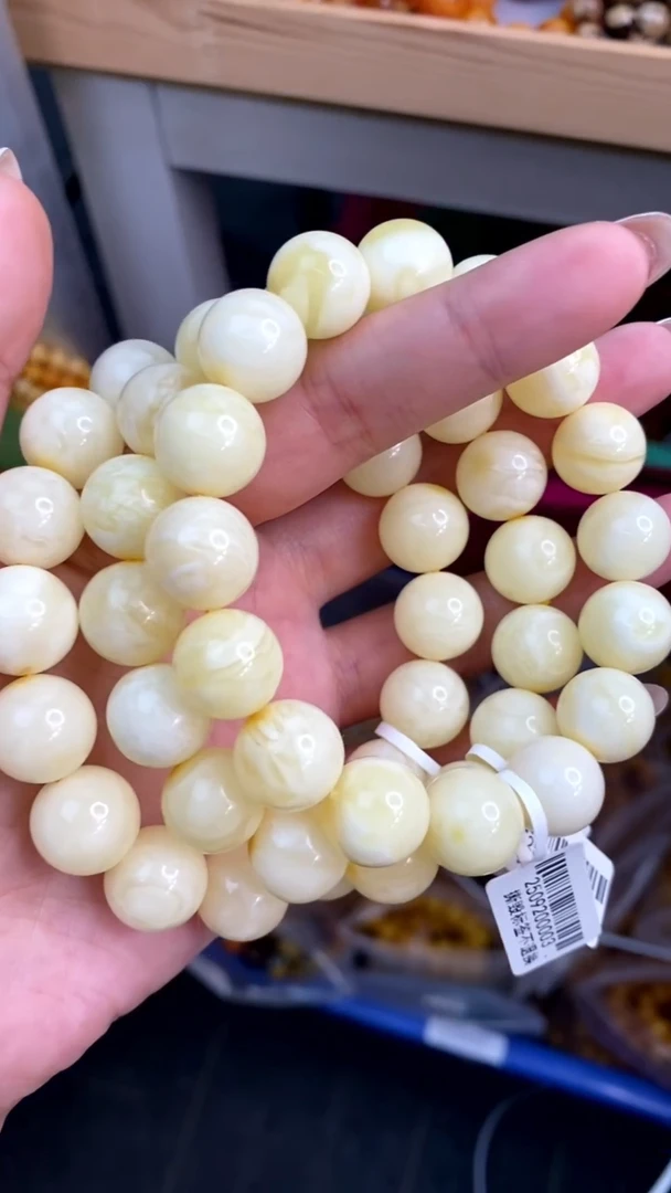 裸石琥珀未镶嵌12/1多样性发其一185