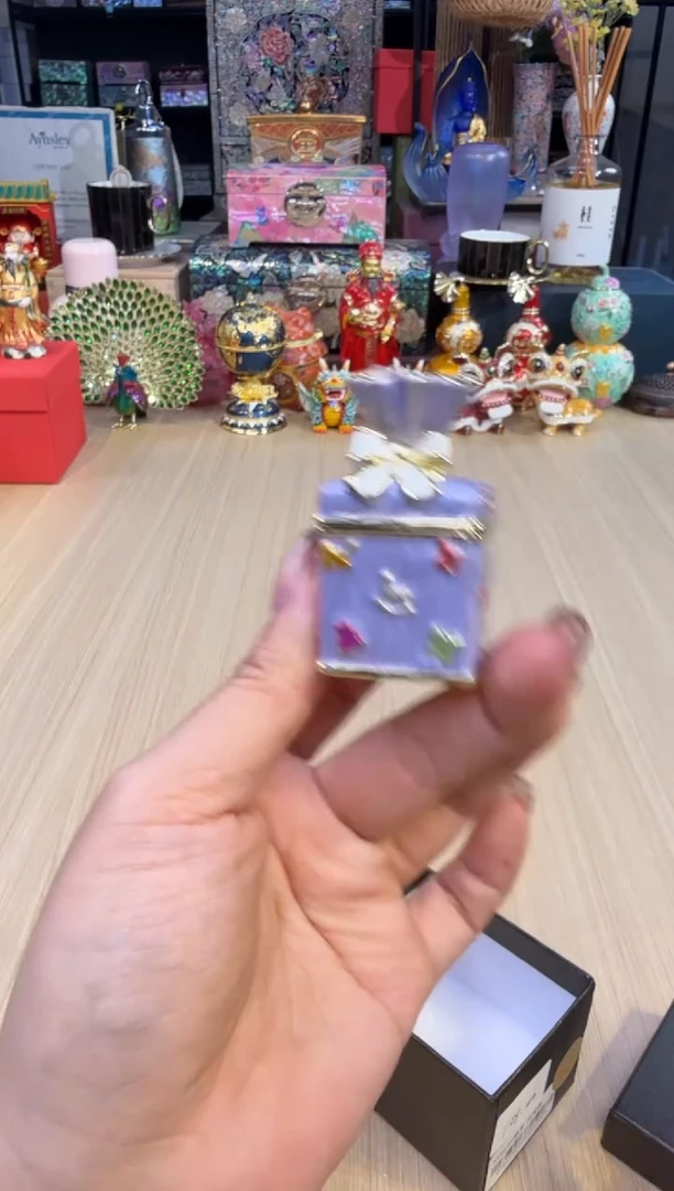 10七宝紫色糖果盒