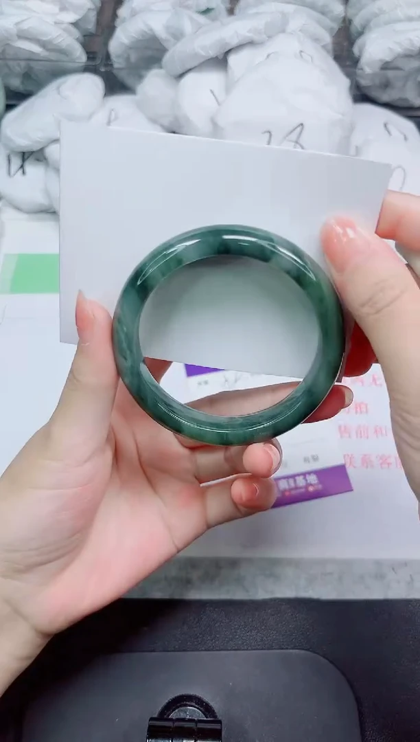 石英质玉手镯未镶嵌59-56