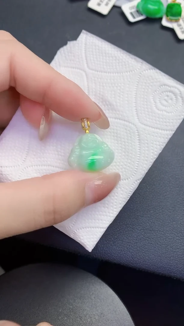 颈饰未镶嵌翡翠缅甸天然翡翠A货