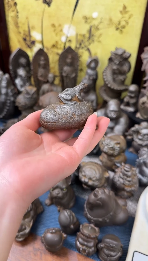 铁精致潮玩摆件小号蛤蟆